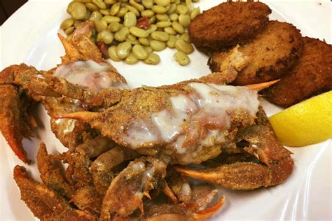 11 BEST Southport Restaurants To Try (NC) - Lost In The Carolinas