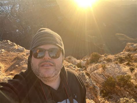 Josh Gad on Twitter: "Hello from the Grand Canyon"