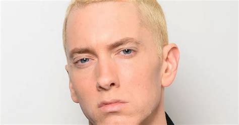 Eminem turns into bearded hipster as Slim Shady ditches hard-core look - Daily Record