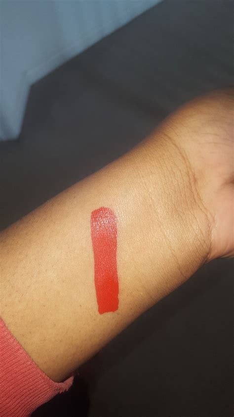 Review – Fenty Beauty Stunna Lip Paint – Xoxo Témi