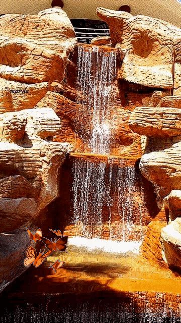 Spadek wody - Fall water Gif's Beautiful Waterfalls, Beautiful Landscapes, Water Reflections ...