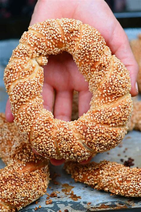 How To Make Simit (Turkish Bagel) - Alphafoodie