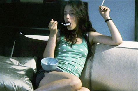 Hottest Stoner Girls In Movies and TV (Photo Gallery) - Karma Jello