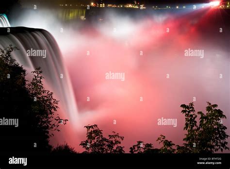 Niagara Falls Night lights Stock Photo - Alamy