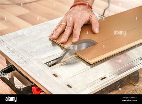 Cutting Laminate Flooring With Table Saw – Flooring Ideas