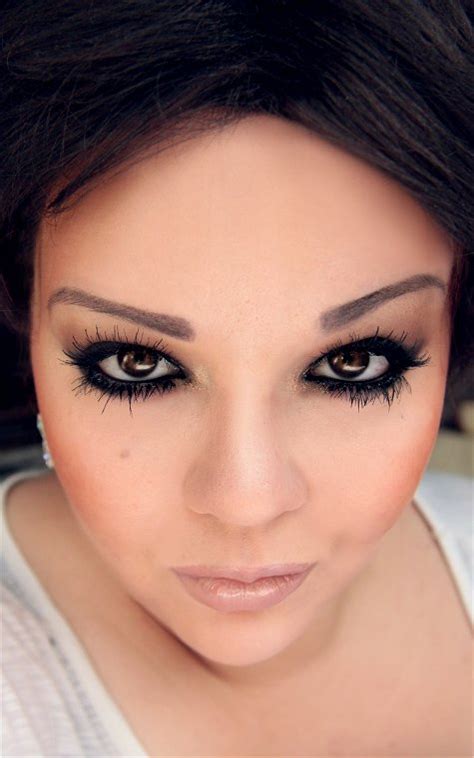 Makeup your Jangsara: Tutorial: Kim Kardashian smokey eye