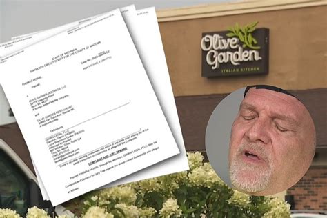 Michigan Man Sues After Finding Rat's Foot in Olive Garden Soup