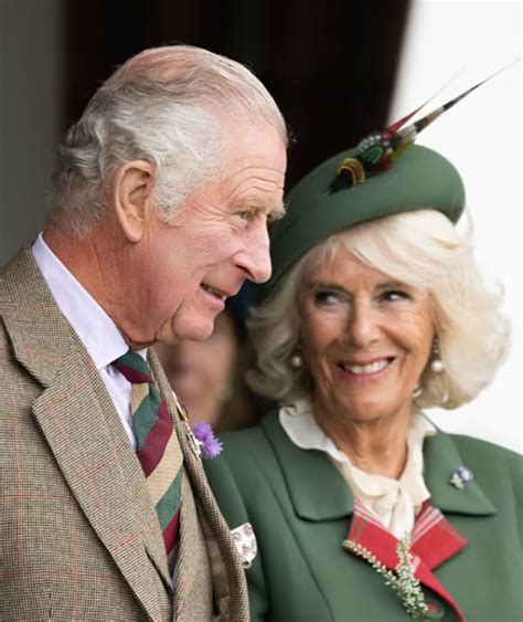 King Charles and Queen Consort Camilla share their 2022 Christmas card | Goss.ie