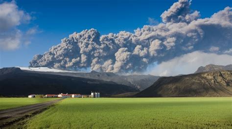 Things to Know About the Eyjafjallajokull Volcano | Bookmundi