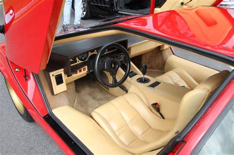 Lamborghini Countach interior | Lamborghini countach, Lamborghini, Super cars