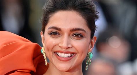 Football: Bollywood actor Deepika Padukone to unveil FIFA world cup trophy during finals