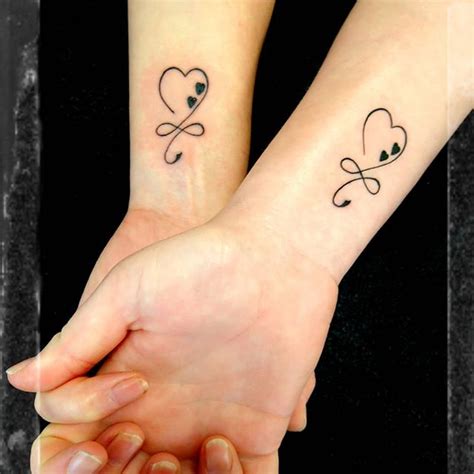 Mother Daughter Heart Tattoos | Tattoos for daughters, Mother tattoos ...