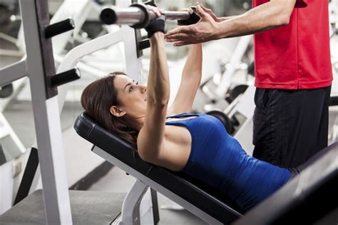 Incline Bench Press Benefits | Livestrong.com