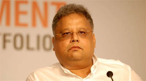 Hvem var Rakesh Jhunjhunwala, 'Indias Warren Buffett'? – AllInfo