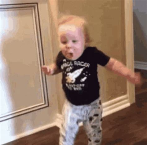 Baby Cute GIF - Baby Cute Running - Discover & Share GIFs Running Away Gif, Jack Sparrow Gif ...