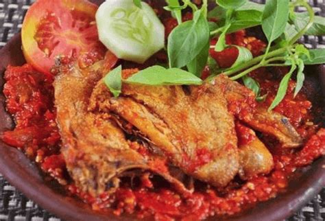 AYAM PENYET SURABAYA RASANYA PEDAS ENAK - RESEP MASAKAN INDONESIA