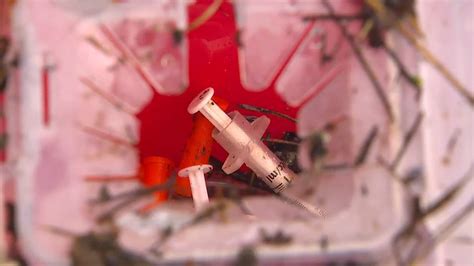 Seattle business owners question obligation to pick up used needles | KOMO