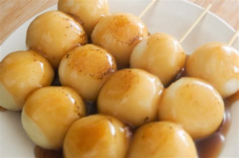 Mitarashi Dango - Easy Cooking Recipes