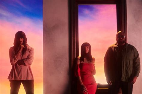 Khruangbin announce 2024 world tour