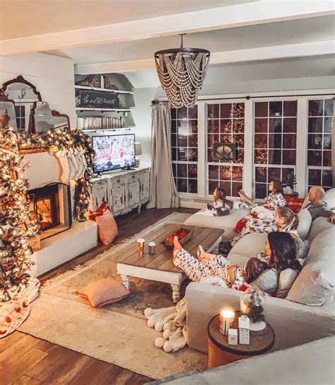 A Cozy Couch for our Big Family - #Big #Couch #Cozy #Family | Cozy christmas living room ...