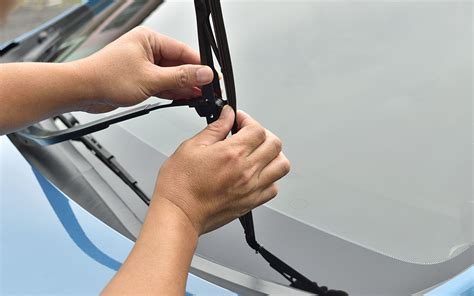 How to Change Windshield Wipers | Windshield, Windshield wipers, Car repair diy