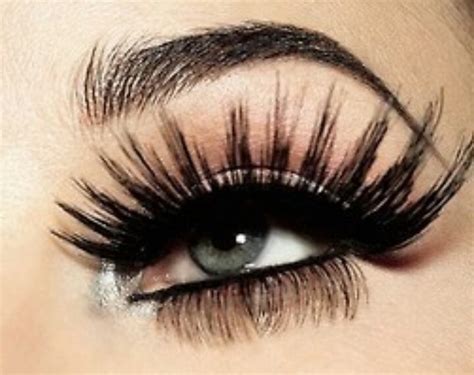 Extra long eyelashes | Fiber mascara, Glowing skin makeup, Mascara