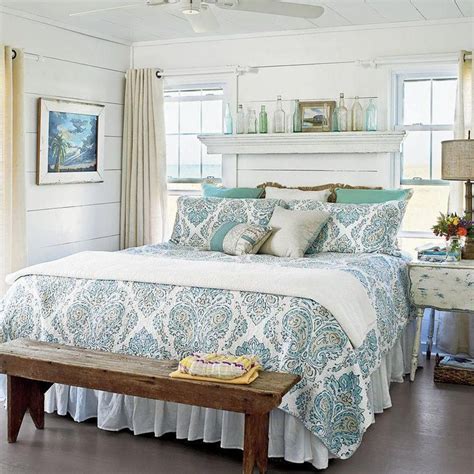 Cool 41 Awesome Beach Coastal Style Bedroom Decor Ideas. #beachhousedecorcoastalstyle | Cottage ...