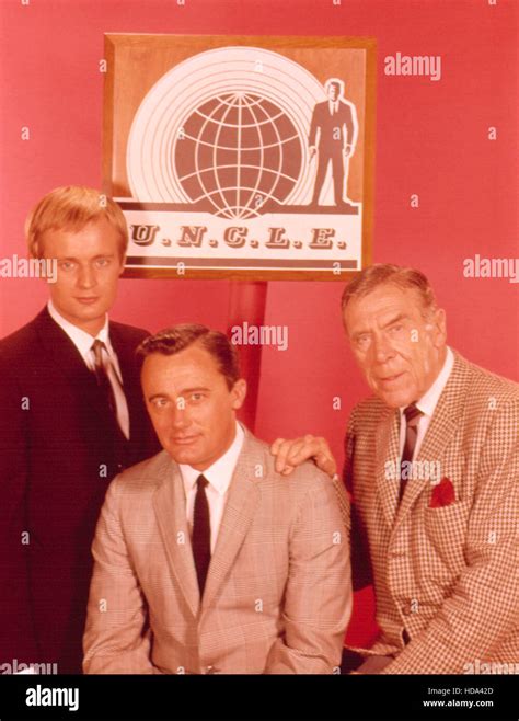 THE MAN FROM U.N.C.L.E., David McCallum, Robert Vaughn, Leo G. Carroll ...