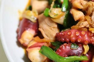 Seafood Mix in Kimchi Sauce | たことにらのキムチ炒め | Usodesita | Flickr