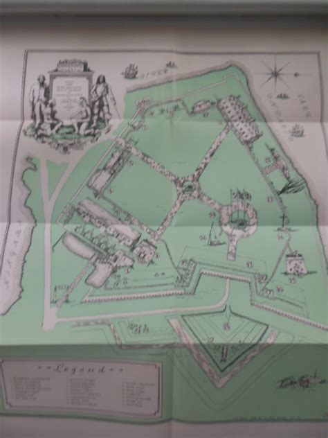 Historic Old Fort Niagara (1938 with separate map)