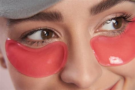 The 10 Best Eye Creams For Rosacea in 2021 Best Foundation For Rosacea, Best Makeup For Rosacea ...