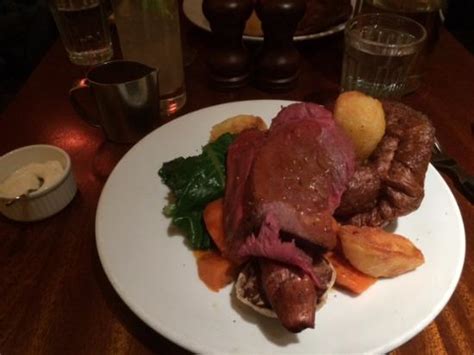 sunday roast hawksmoor seven dials