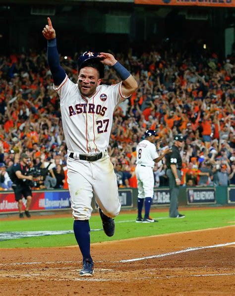 Astros threatening postseason record for home runs