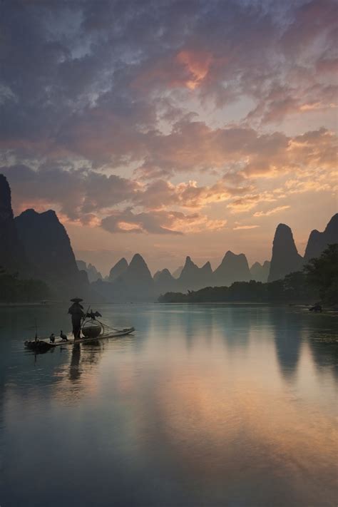 Li River Sunrise Wallpaper | Happywall