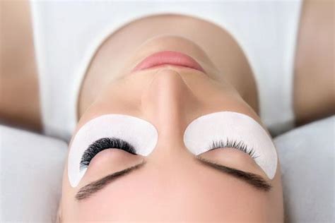 Online Express Russian Volume Eyelash Extension Course (Pre-Made Fans) | The Online Beauty ...