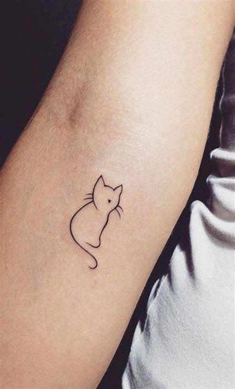 Outline minimalist cat tattoo - gulusn