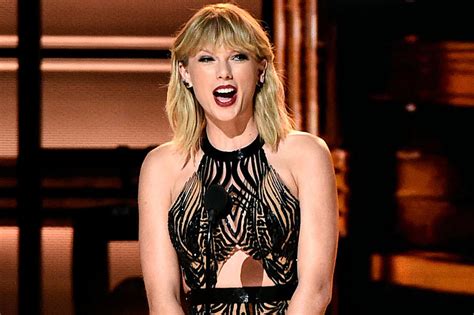 Taylor Swift Might Drop A Surprise Album: Are You Ready?