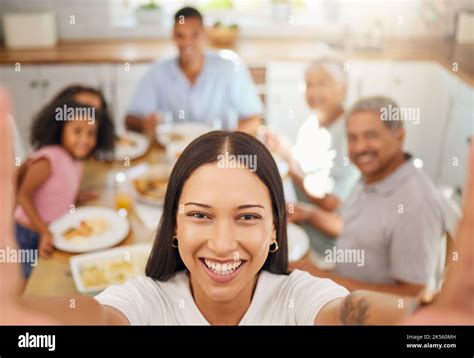 Family dinner table together mexico hi-res stock photography and images ...