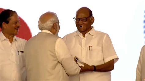 Watch: PM Modi, Sharad Pawar hold candid conversation at Pune award event | Latest News India ...