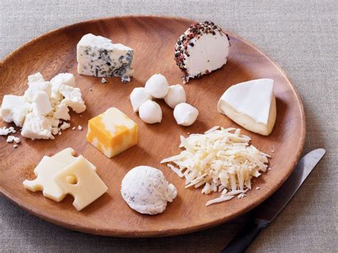 What 100 Calories in Cheese Actually Looks Like | Best Health Canada