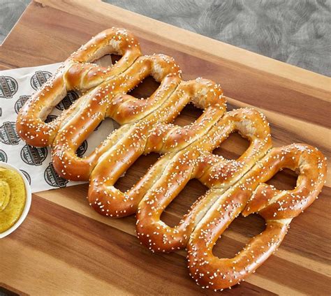 Philly Pretzel Factory Opens In New Hyde Park Location | New Hyde Park, NY Patch