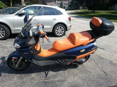 Buy Piaggio X9 Evolution 500 Motor Scooter on 2040-motos