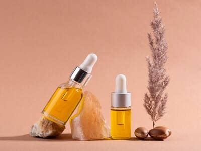 Skin Care: Beauty Benefits Of This Oil Can Reduce All Your Problems | TheHealthSite.com