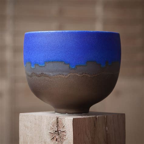 Barbara Lormelle, céramiste (@b_lormelleceramics) sur Instagram. Blue & Gold Porcelain bowl ...
