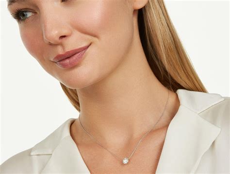 Lab-Grown Diamond Pendant Necklaces | Lightbox Jewelry