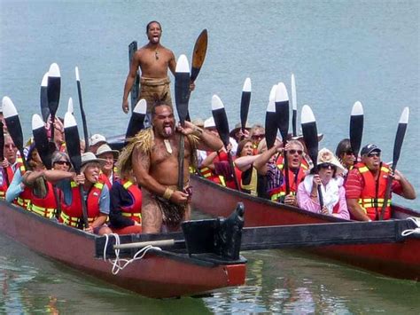 Maori Waka (Canoe) Experience