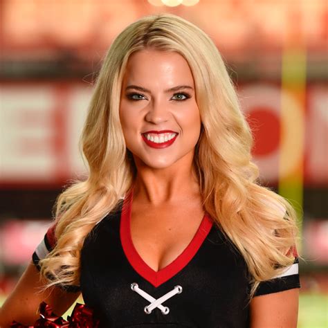 (Sci)Cheer Chat – Session 4: Meet the Arizona Cardinals Cheerleaders! - Science Cheerleaders