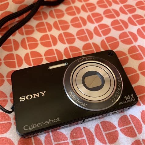 Sony Carl zeiss digital camera w case sim cards and... - Depop