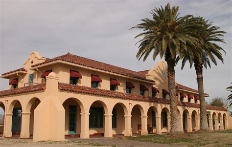 Kelso railroad depot - Spanish Colonial Revival architecture - Wikipedia | Colonial revival ...