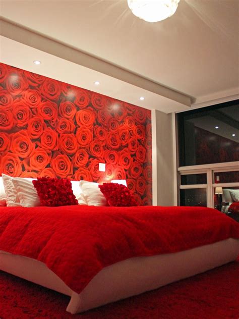 Contemporary Bedroom With Red Rose Mural and Bedding | Red bedroom design, Red bedroom decor ...